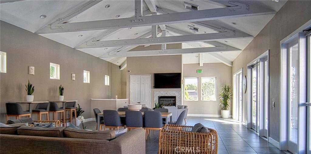 Image 18 of property listing at 277 Chaumont Circle, Lake Forest, CA 92610