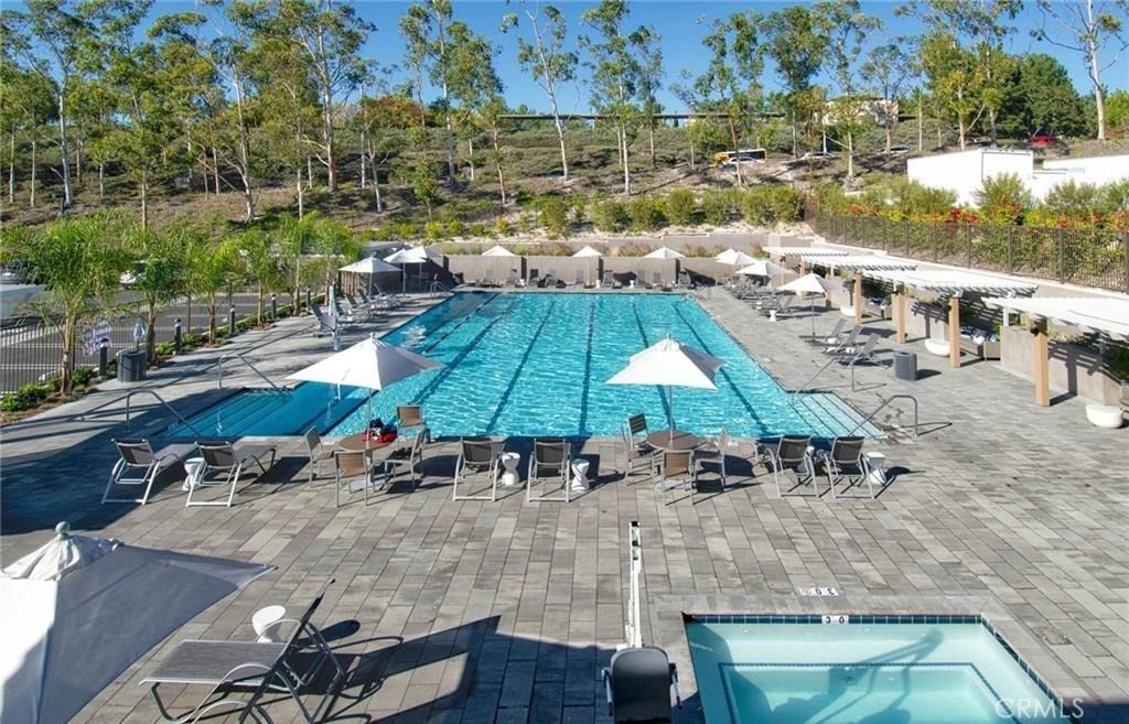 Image 20 of property listing at 277 Chaumont Circle, Lake Forest, CA 92610