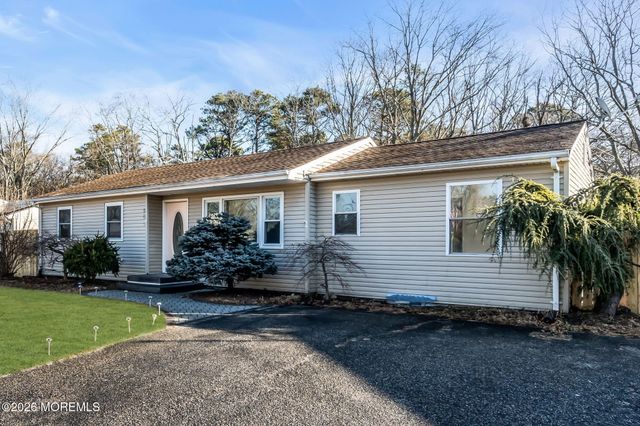905 Harrison Road, Toms River, NJ 08753