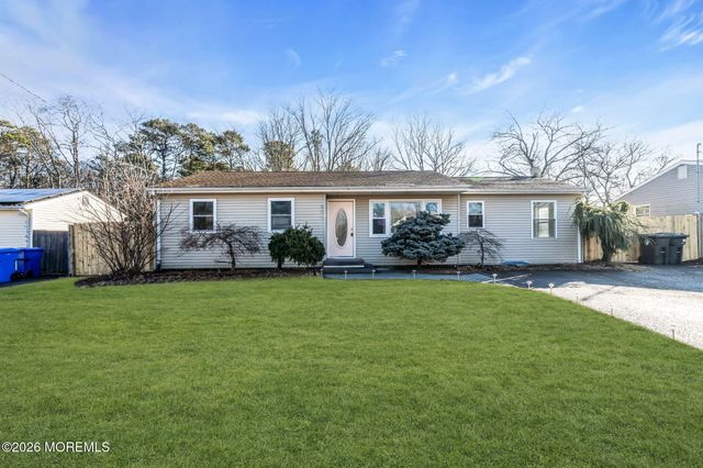 905 Harrison Road, Toms River, NJ 08753