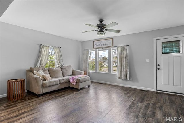 925 Moorland Street, Farmington, MO 63640