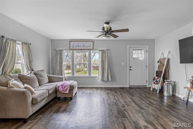 925 Moorland Street, Farmington, MO 63640