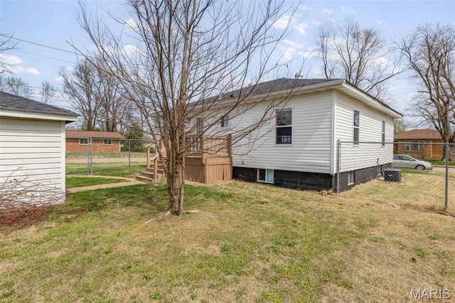 925 Moorland Street, Farmington, MO 63640