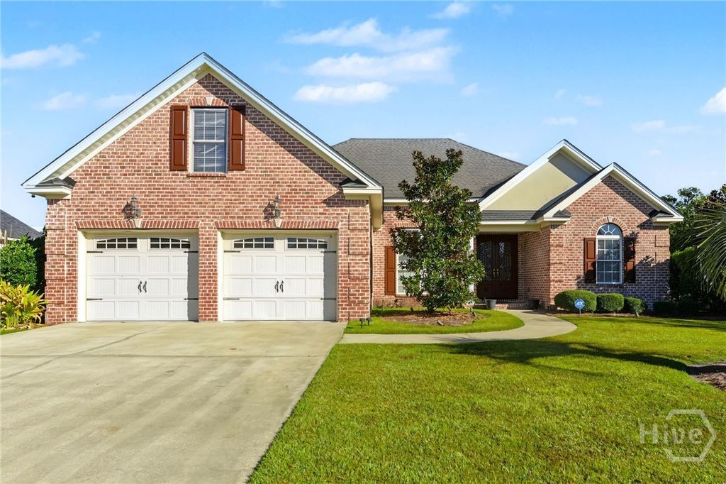 Image 1 of property listing at 12 Bluegrass Lane, Savannah, GA 31405