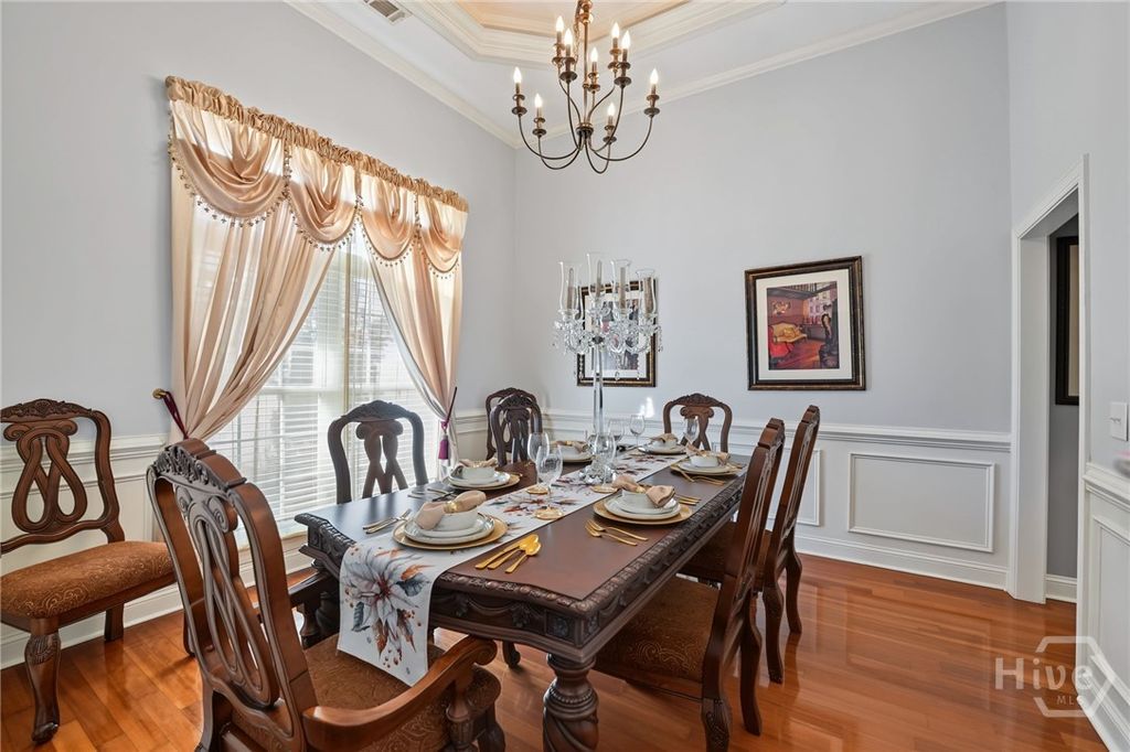 Image 12 of property listing at 12 Bluegrass Lane, Savannah, GA 31405