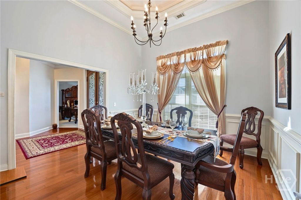 Image 13 of property listing at 12 Bluegrass Lane, Savannah, GA 31405