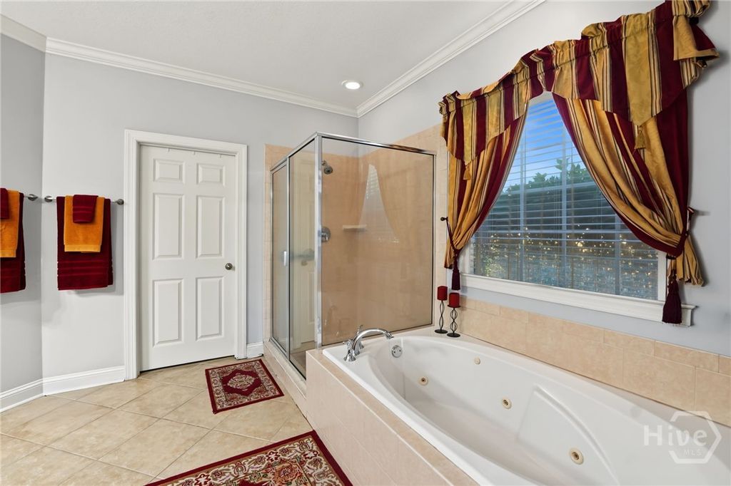 Image 30 of property listing at 12 Bluegrass Lane, Savannah, GA 31405