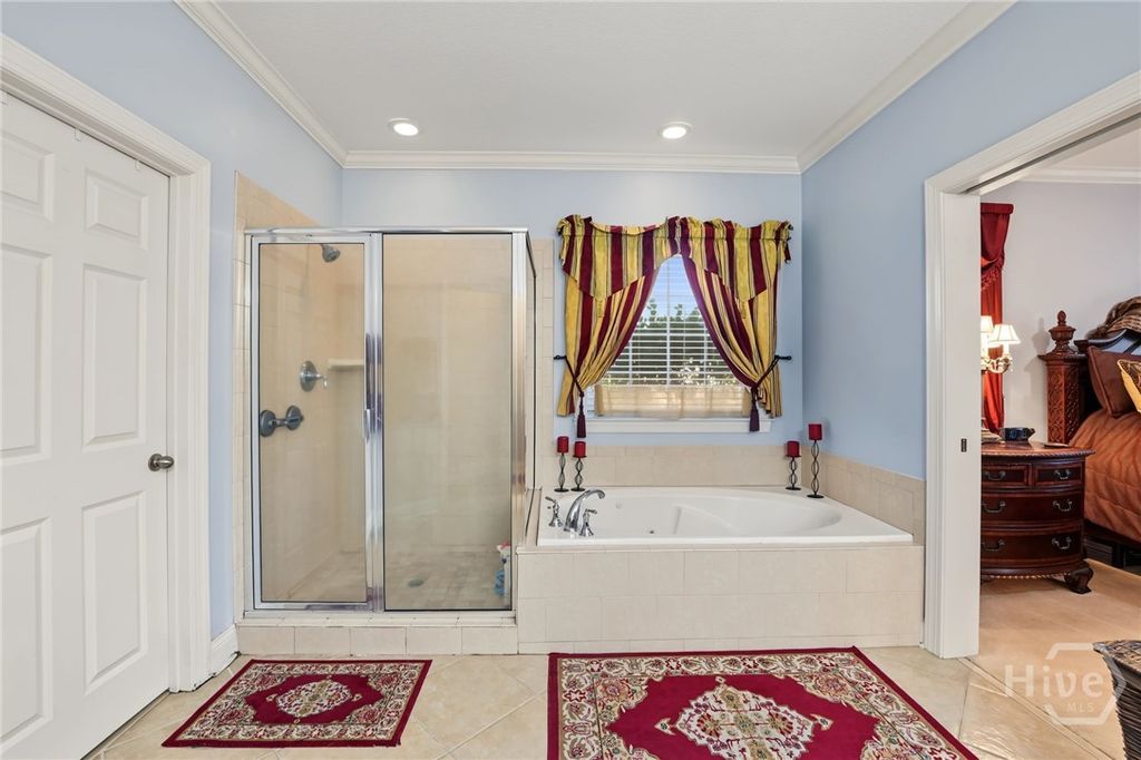 Image 33 of property listing at 12 Bluegrass Lane, Savannah, GA 31405