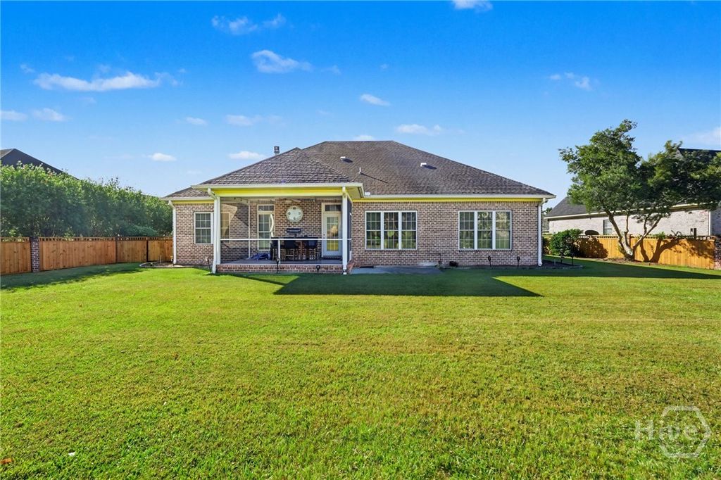 Image 43 of property listing at 12 Bluegrass Lane, Savannah, GA 31405