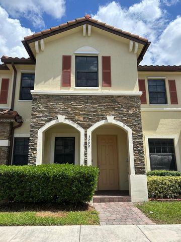 3209 SE 5th Street, Homestead, FL 33033