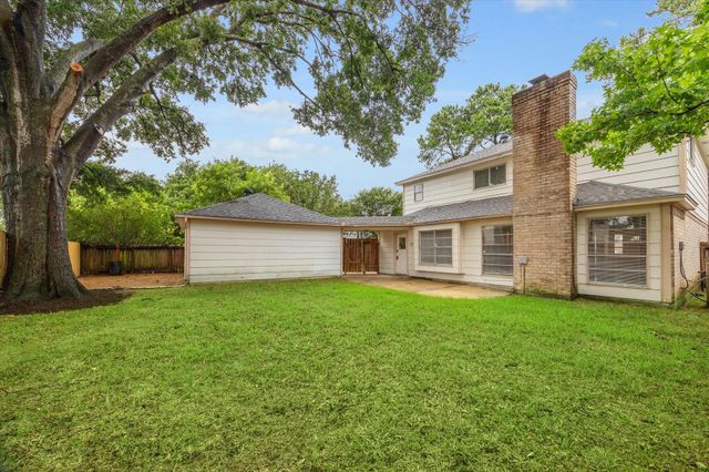 10407 Rippling Fields Drive, Houston, TX 77064