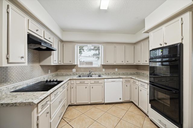 10407 Rippling Fields Drive, Houston, TX 77064