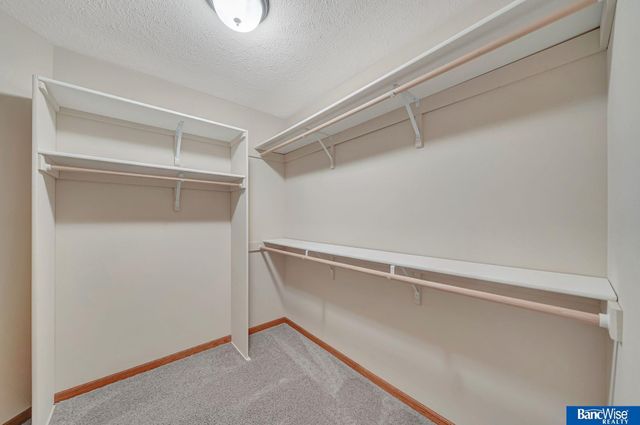 8976 Buckshot Road, Lincoln, NE 68507