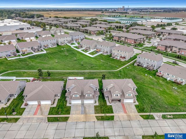 8976 Buckshot Road, Lincoln, NE 68507