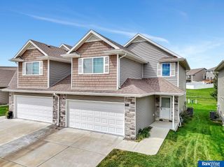 8976 Buckshot Road, Lincoln, NE 68507