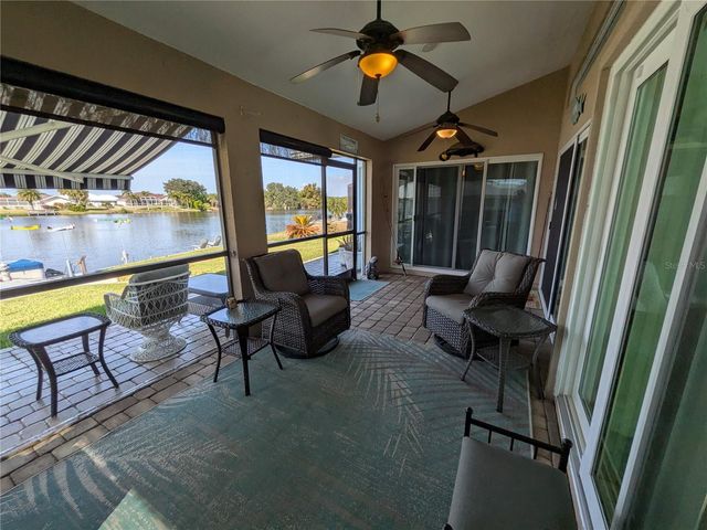 12725 SW KINGS ROW, Lake Suzy, FL 34269
