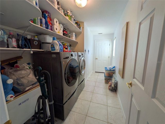 12725 SW KINGS ROW, Lake Suzy, FL 34269