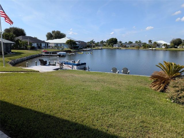 12725 SW KINGS ROW, Lake Suzy, FL 34269