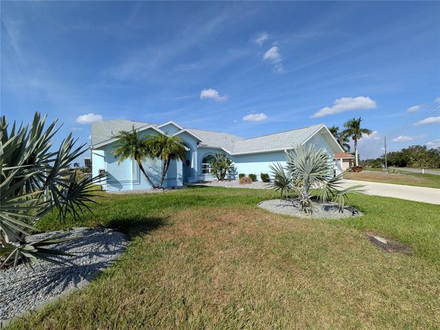 12725 SW KINGS ROW, Lake Suzy, FL 34269