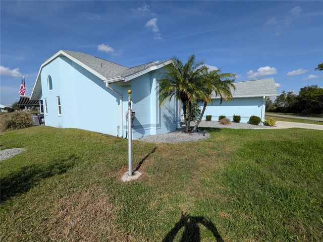 12725 SW KINGS ROW, Lake Suzy, FL 34269