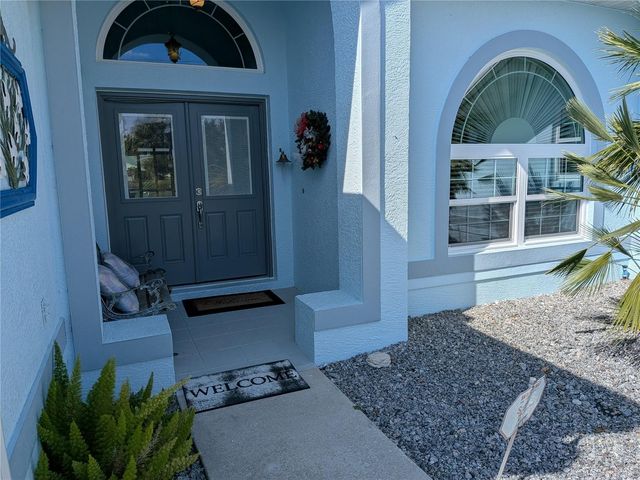 12725 SW KINGS ROW, Lake Suzy, FL 34269