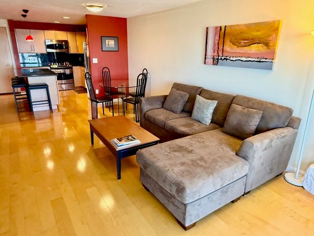 2001 Marina Drive 515, Quincy, MA 02171