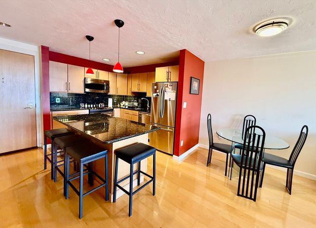 2001 Marina Drive 515, Quincy, MA 02171