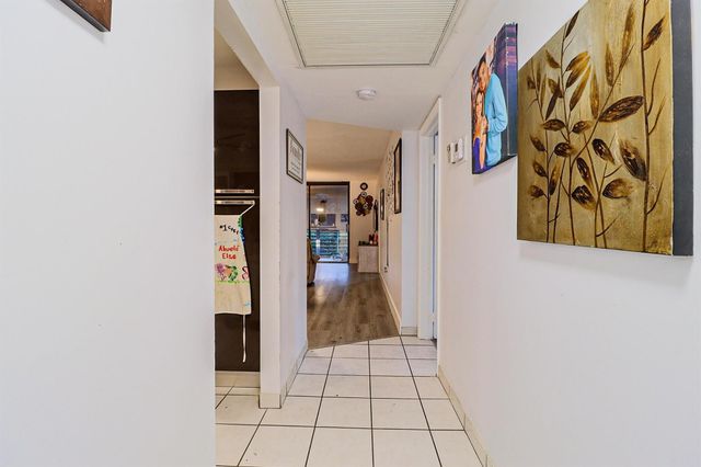 1100 Colony Point Circle Circle 415, Pembroke Pines, FL 33026