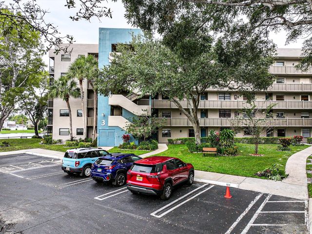 1100 Colony Point Circle Circle 415, Pembroke Pines, FL 33026