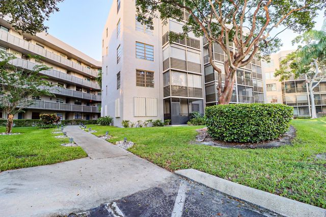 1100 Colony Point Circle Circle 415, Pembroke Pines, FL 33026