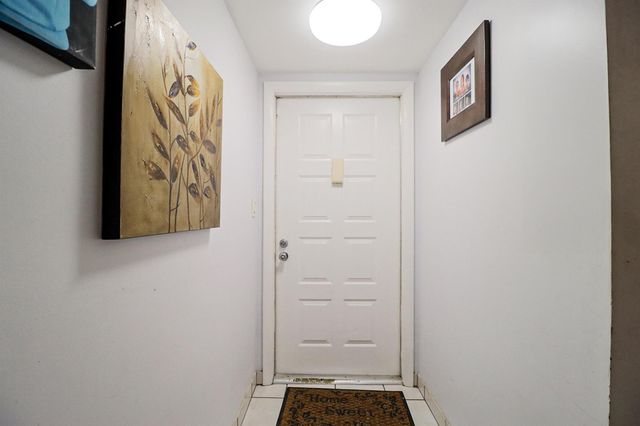 1100 Colony Point Circle Circle 415, Pembroke Pines, FL 33026