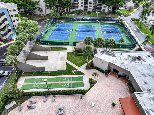 1100 Colony Point Circle Circle 415, Pembroke Pines, FL 33026