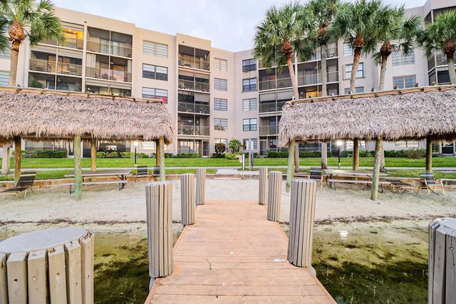 1100 Colony Point Circle Circle 415, Pembroke Pines, FL 33026