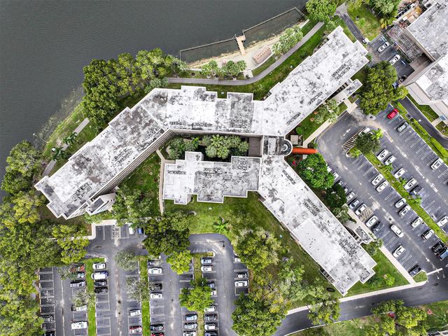 1100 Colony Point Circle Circle 415, Pembroke Pines, FL 33026