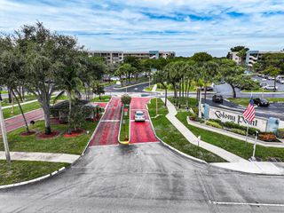 1100 Colony Point Circle Circle 415, Pembroke Pines, FL 33026