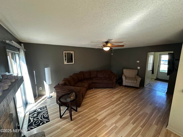 11726 TANAGER Drive, Jacksonville, FL 32225