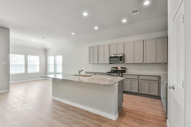 3018 King Oaks Street, Baytown, TX 77251