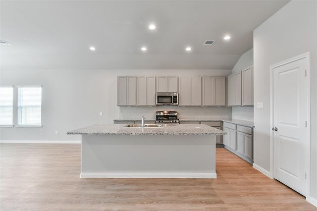 3018 King Oaks Street, Baytown, TX 77251