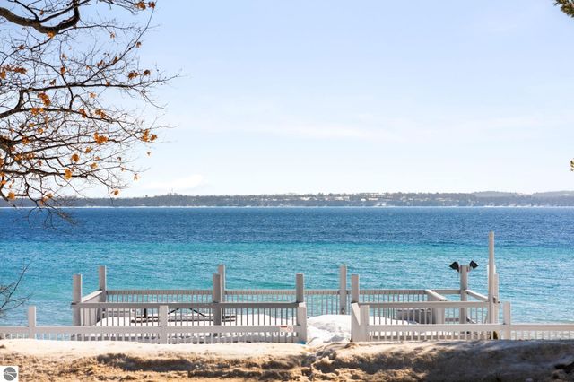 3019 Ishpeming Trail, Traverse City, MI 49686