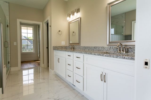 243 Bellshire Drive, Clarksville, TN 37043