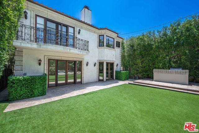 119 N Maple Drive, Beverly Hills, CA 90210