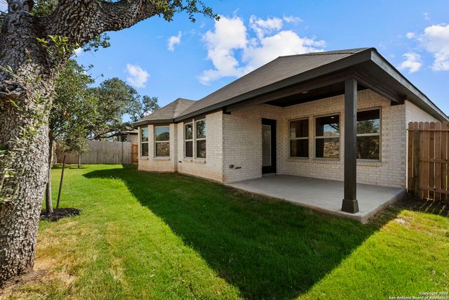 11351 Lone Ranger, San Antonio, TX 78254