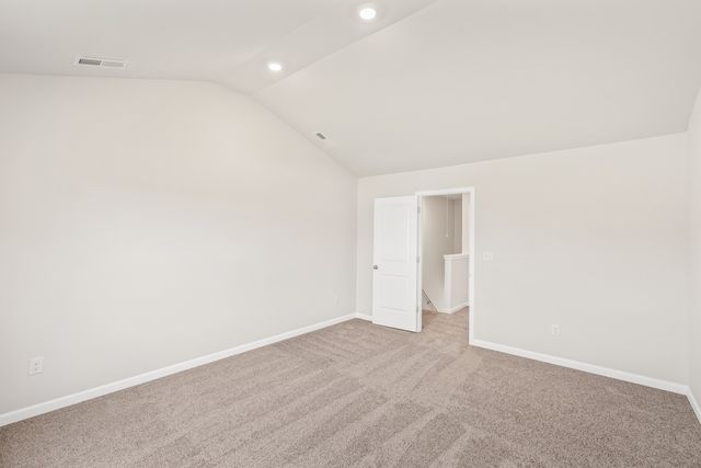 2040 Lala Loop, White Bluff, TN 37187