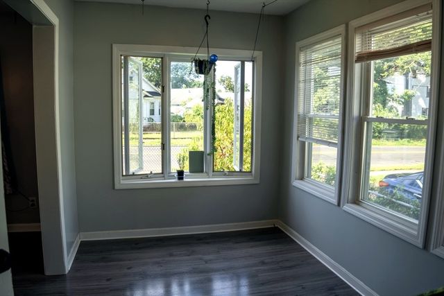 1388 Bay St, Springfield, MA 01109