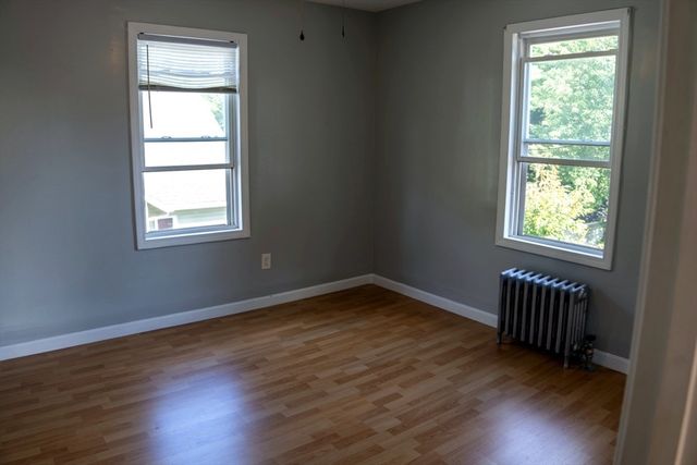 1388 Bay St, Springfield, MA 01109