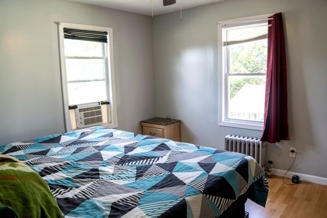 1388 Bay St, Springfield, MA 01109