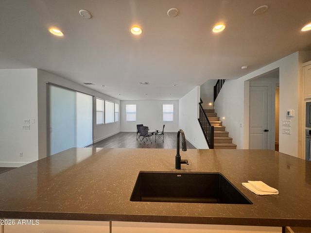 7283 W BLUE SKY Drive, Peoria, AZ 85383