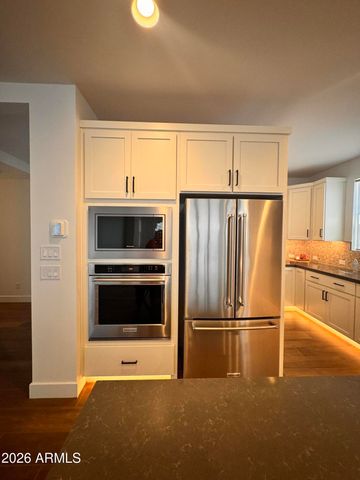 7283 W BLUE SKY Drive, Peoria, AZ 85383