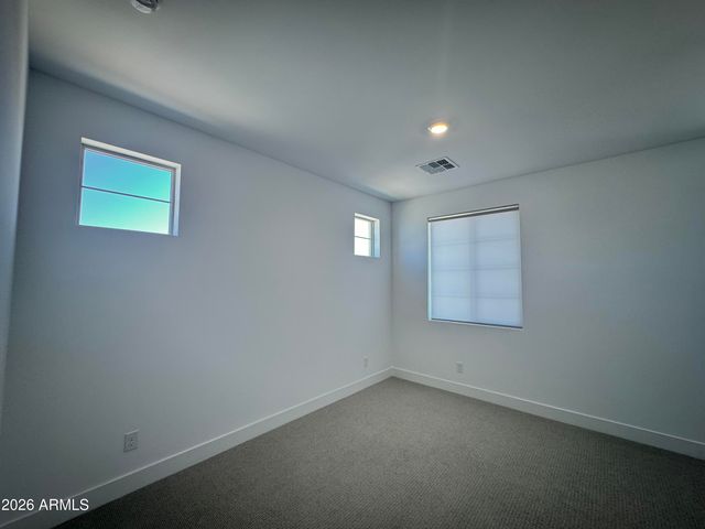 7283 W BLUE SKY Drive, Peoria, AZ 85383