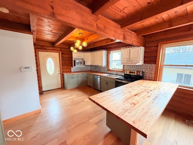 2037 W County Road 300 S, Danville, IN 46122